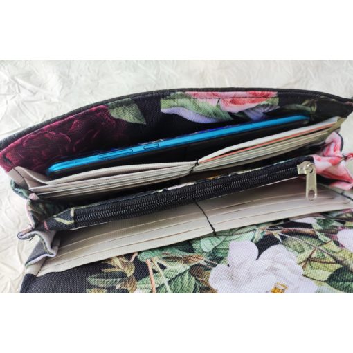 Rózsamintás sokzsebes pénztárca